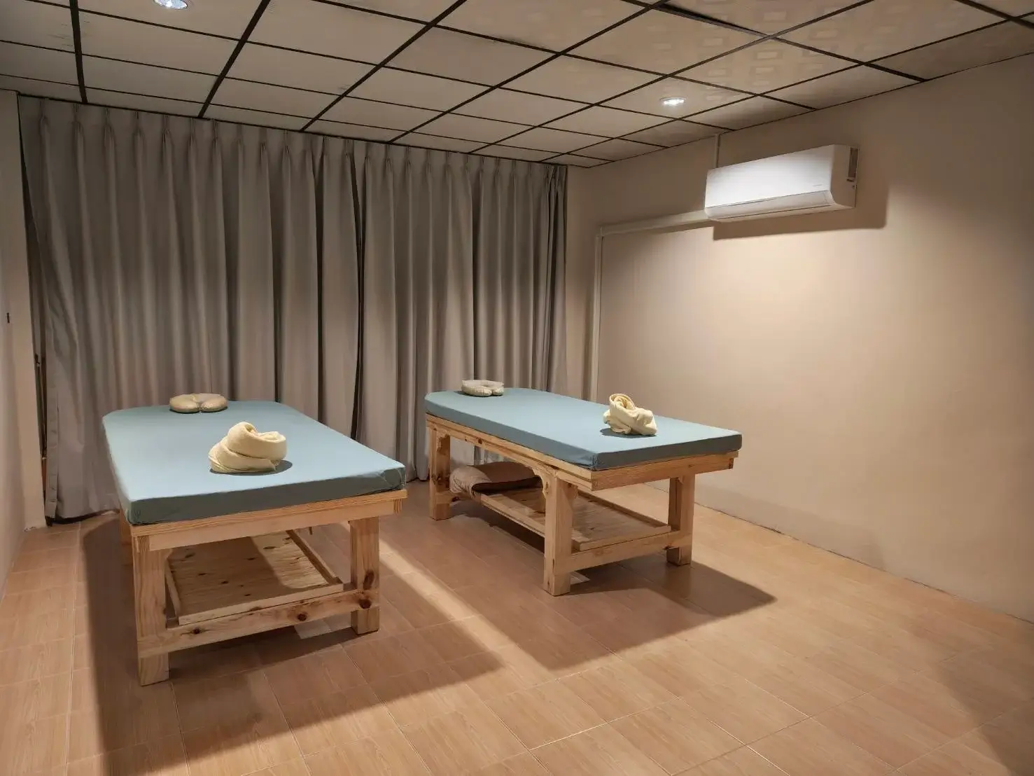 Blueboy Massage, gay massage located in Bangkok